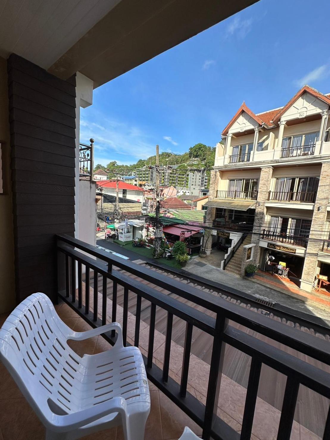 Отель Baan Kingkeaw Thamdee Patong Экстерьер фото